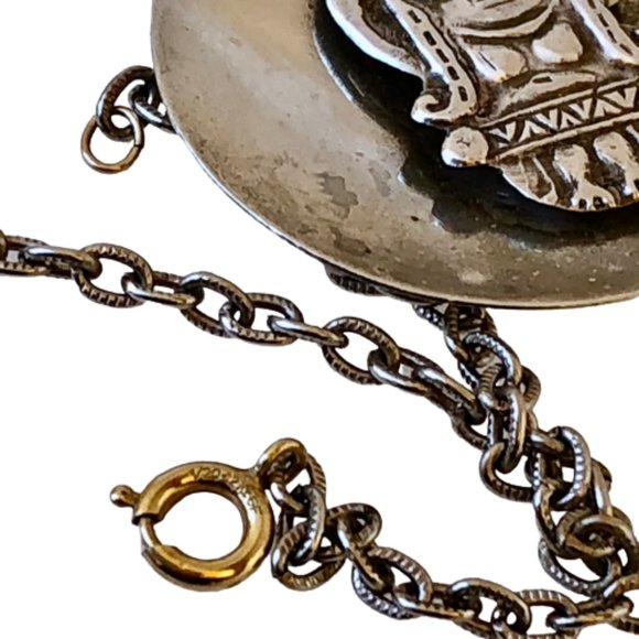 Sterling Silver 900 Mayan Diety Pendant with 1/20 Gold Filled Chain - Picture 11 of 14